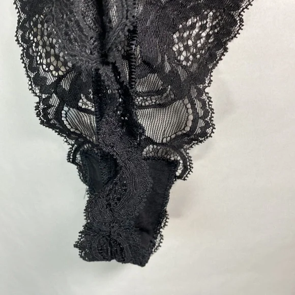 Victoria’s Secret Plunge V-Neck Sheer Black Lace Teddy Body Suit Ladies Large - Picture 10 of 16